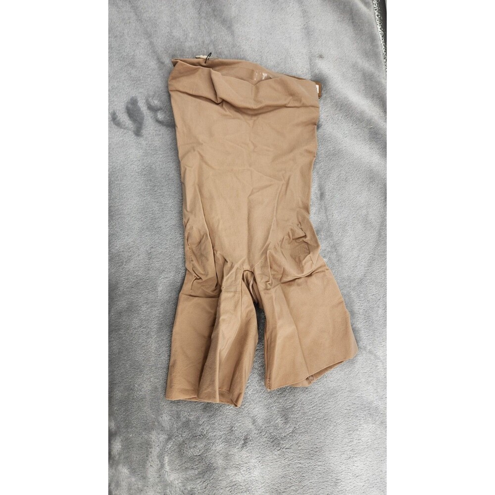 SKIMS Small Clay Sheer Seamless Mid Thigh Shorts SH-SHO-2152 NWT